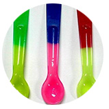 Thermal color change pigment for plastic spoon